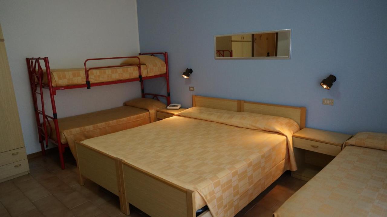 Hotel Quattropalme Tortoreto Zewnętrze zdjęcie