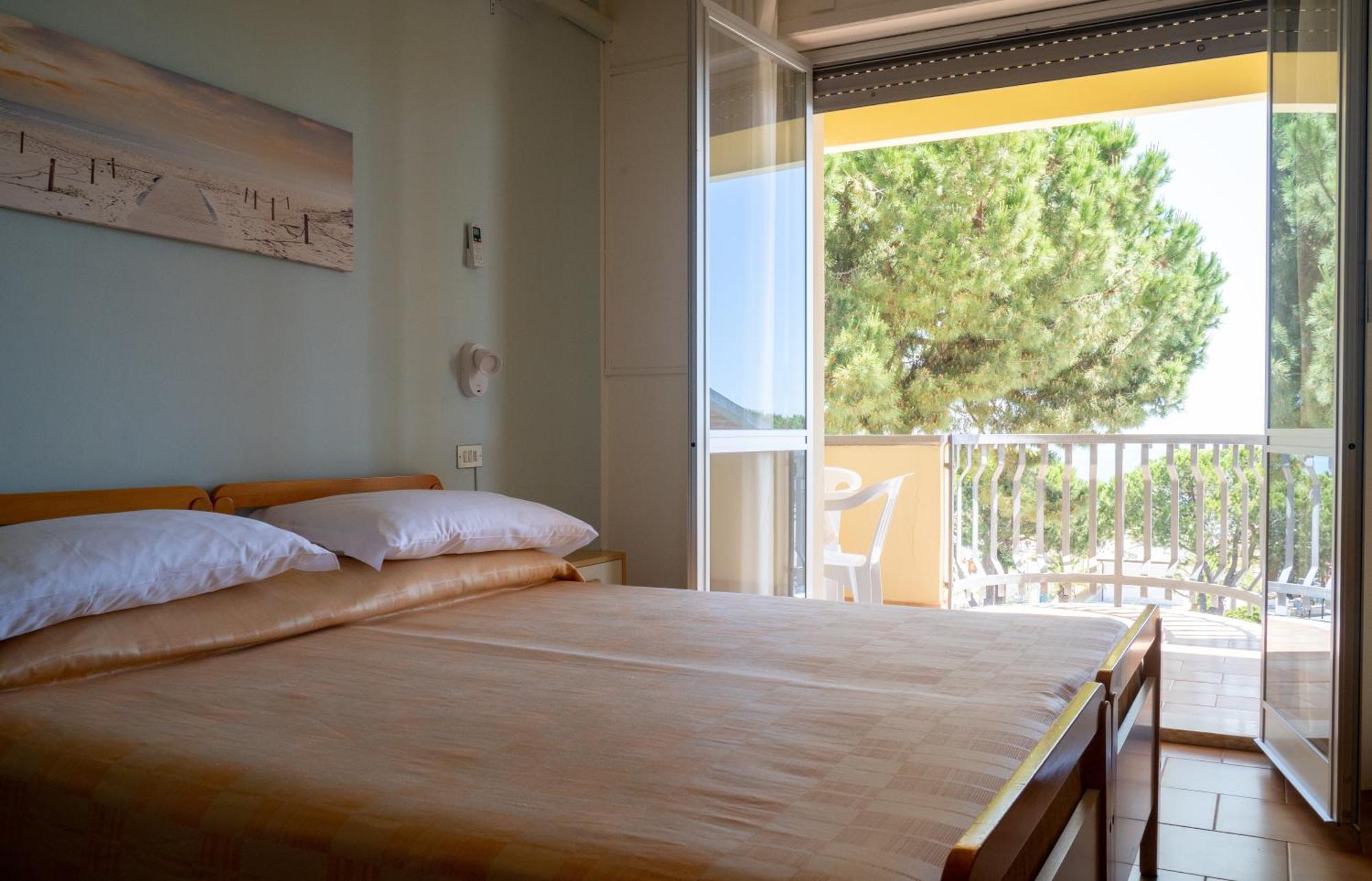 Hotel Quattropalme Tortoreto Zewnętrze zdjęcie
