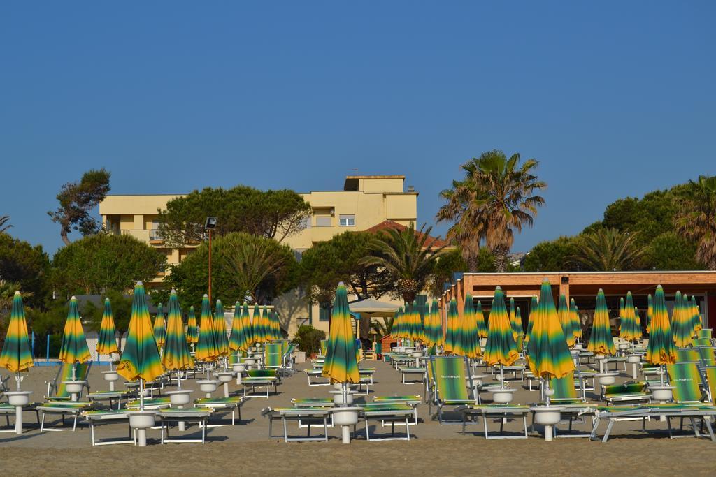 Hotel Quattropalme Tortoreto Zewnętrze zdjęcie