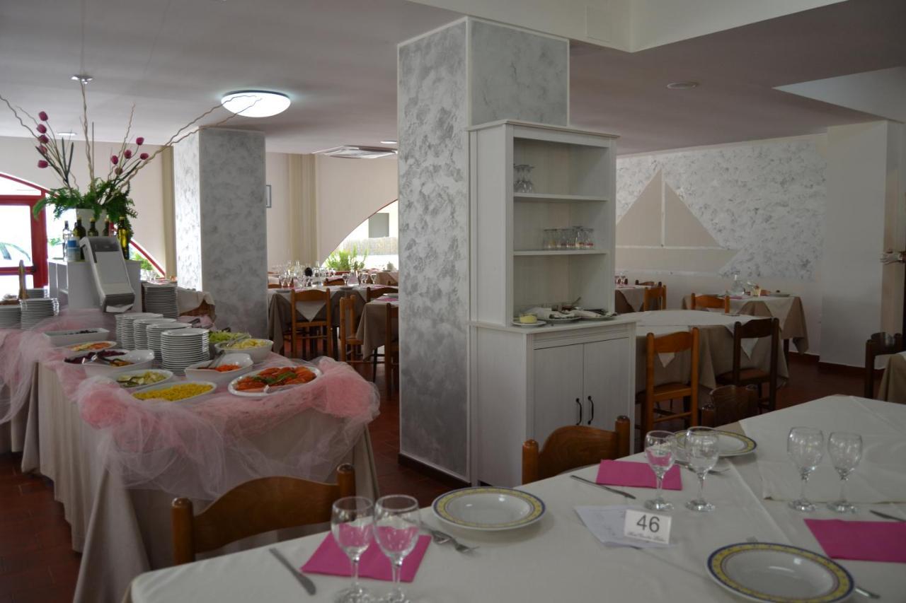 Hotel Quattropalme Tortoreto Pokój zdjęcie